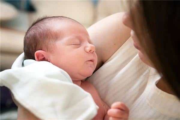 梦见老婆生了个儿子