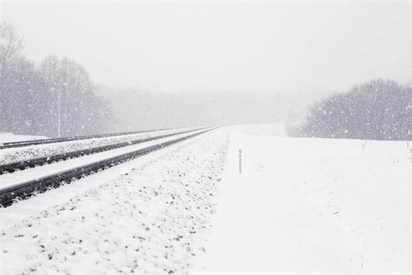 梦见下雪了是什么意思