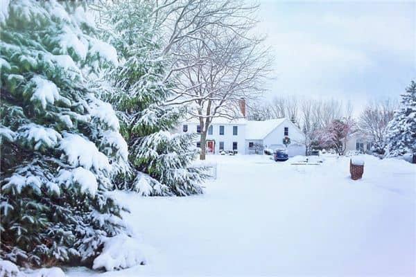 梦见白雪皑皑是什么意思