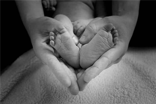 孕妇梦见洗脚是什么意思
