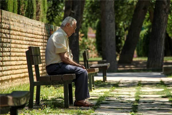 梦到了死人回来了是什么意思